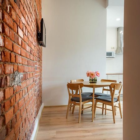 Red Brick Apartments 클라이페다 외부 사진